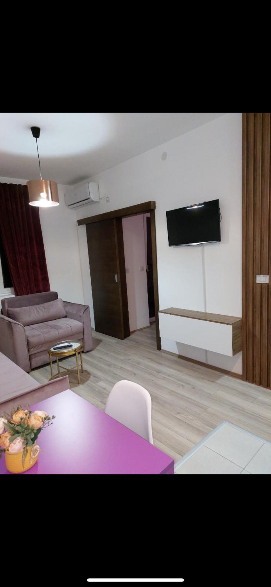 Aparthotel De Lux Nedeljkovic à Jagodina Extérieur photo