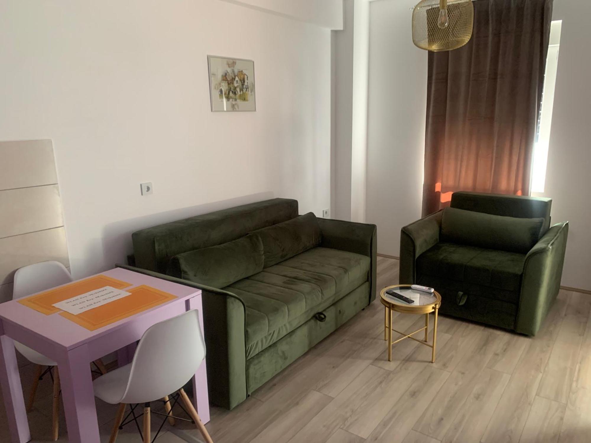 Aparthotel De Lux Nedeljkovic à Jagodina Extérieur photo