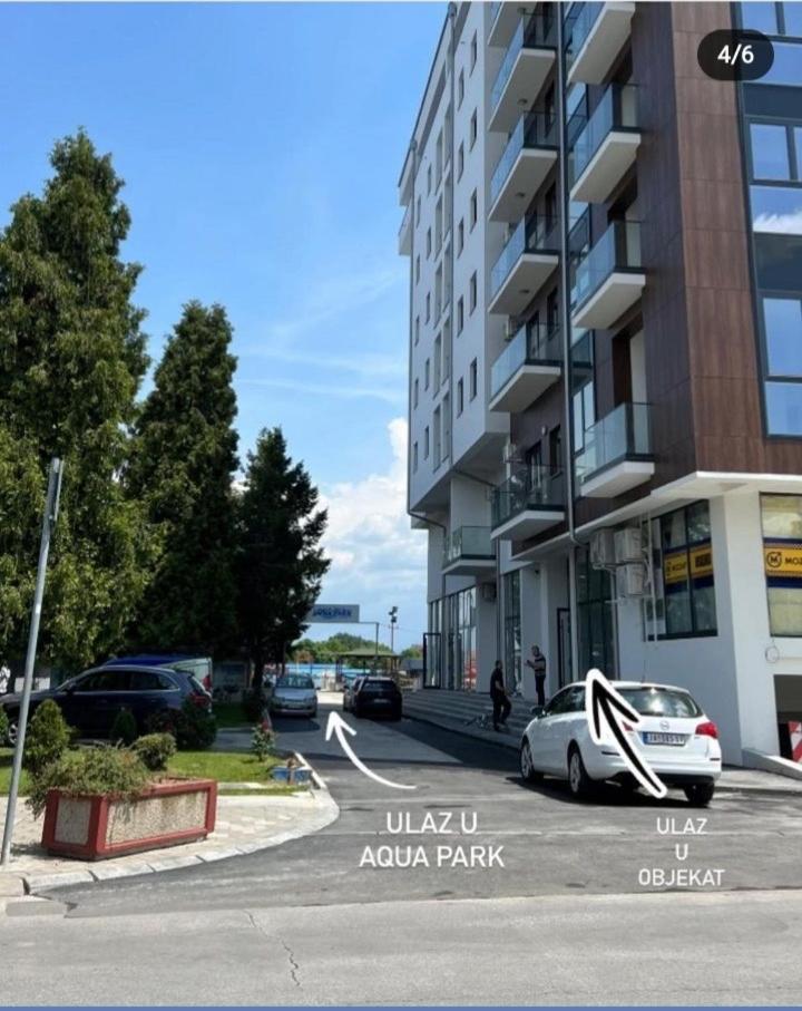 Aparthotel De Lux Nedeljkovic à Jagodina Extérieur photo