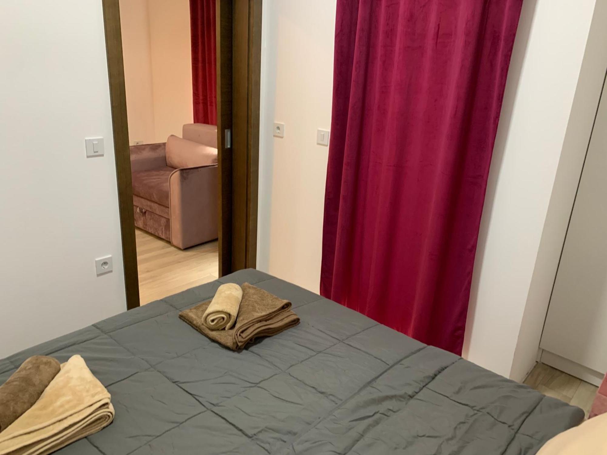 Aparthotel De Lux Nedeljkovic à Jagodina Extérieur photo
