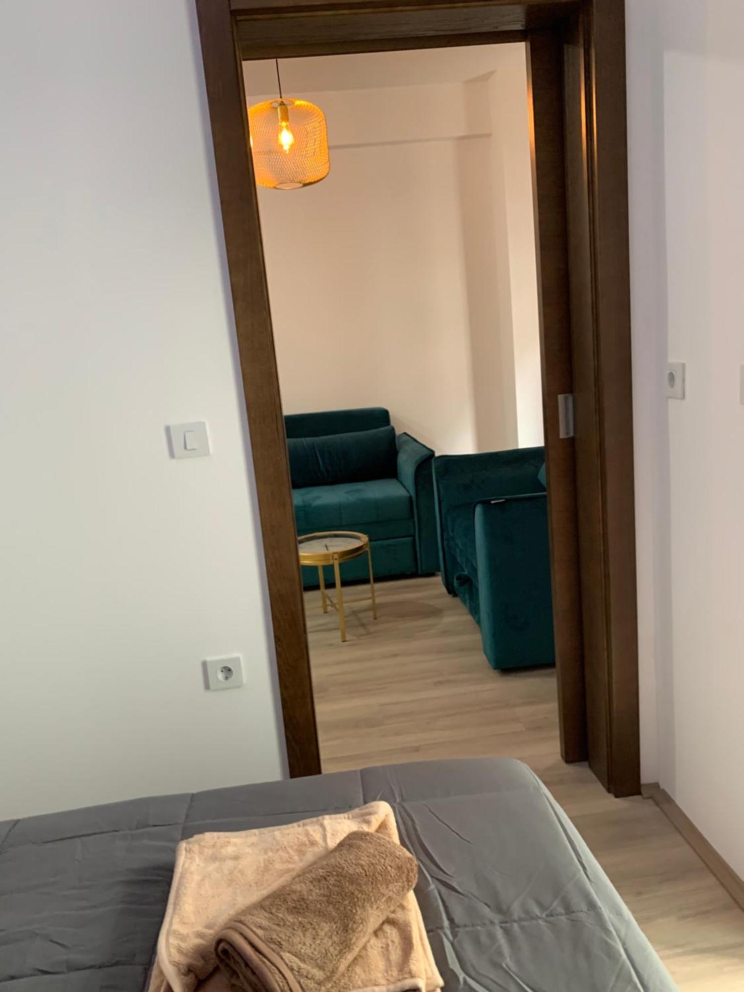 Aparthotel De Lux Nedeljkovic à Jagodina Extérieur photo